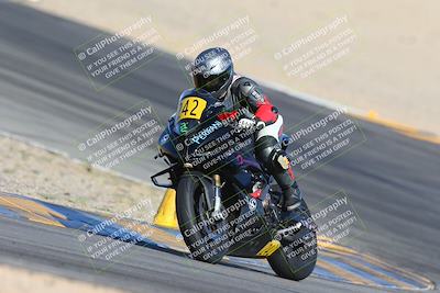 media/Nov-15-2024-CVMA Friday Practice (Fri) [[b142d29251]]/4-Group 4 and Trackday/Session 2 (Turn 10)/